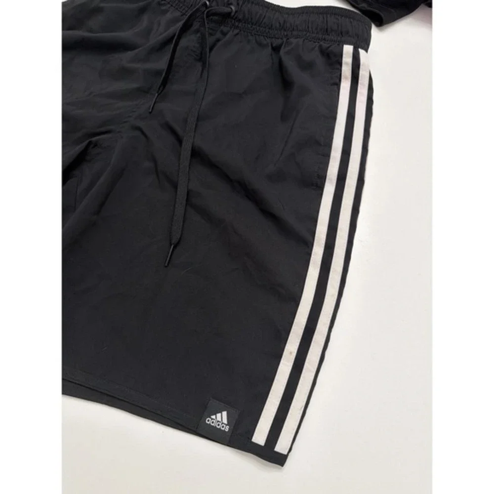Adidas Men's Athletic Shorts Black White 3-Stripe Drawstring Size Small.    3917